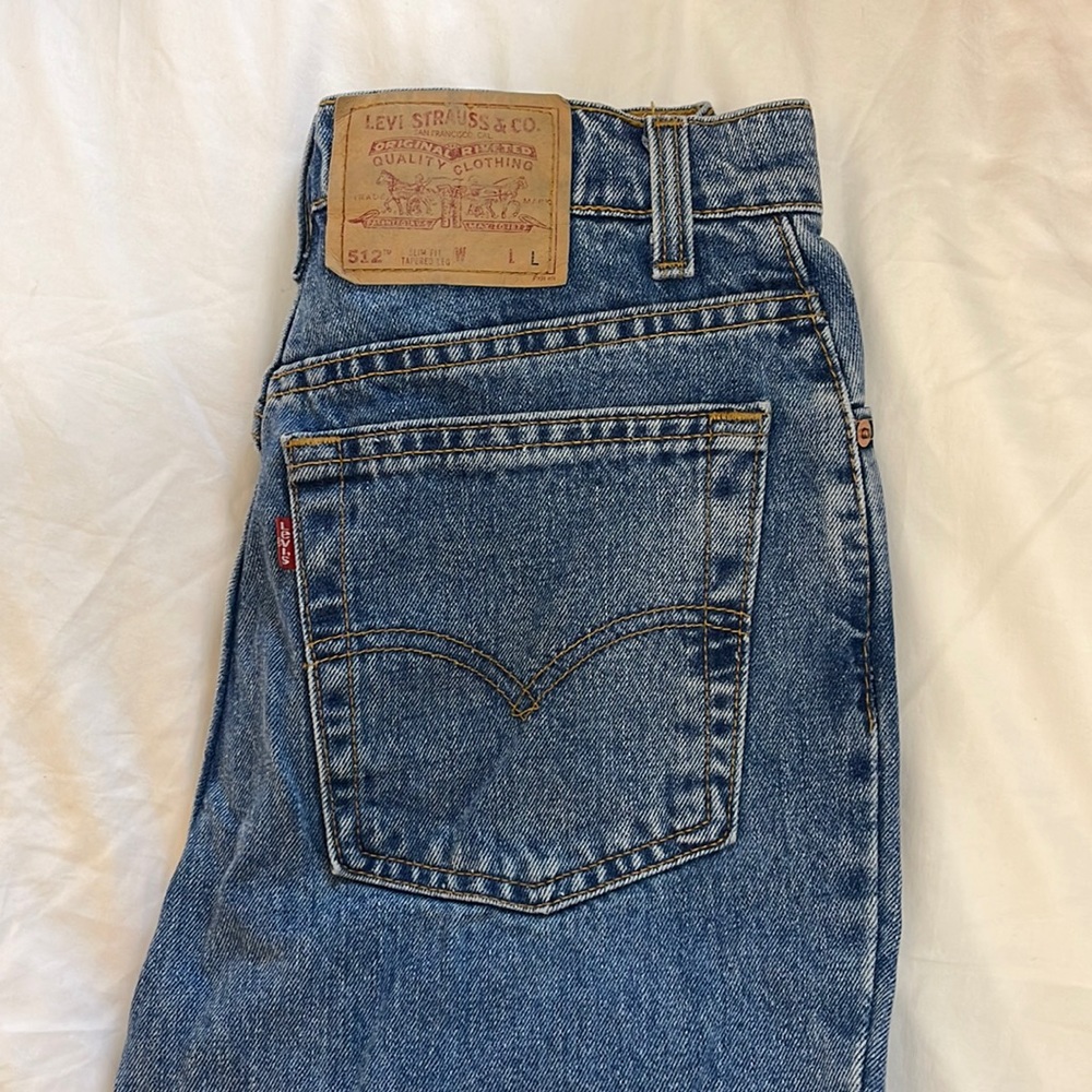 Vintage 512 Levis, dark wash, slim fit tapered
